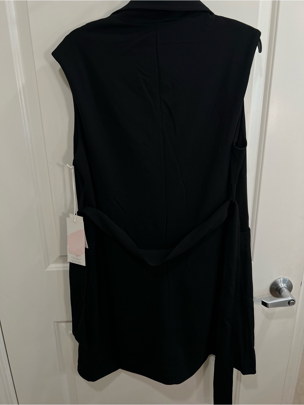 BBJ Black Sleeveless Belted Blazer - Picture 2 of 16